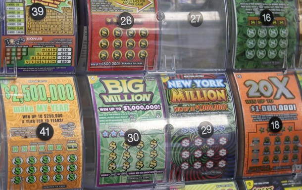 Американець  викинув  лотерейний квиток з мільйонним призом